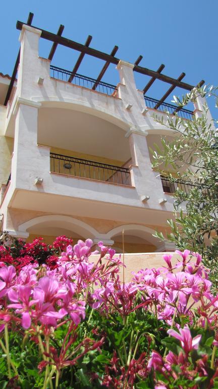 Residence Olimpo Санта Тереза Галура Екстериор снимка